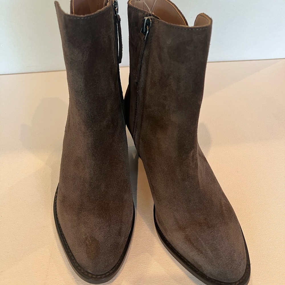Banana Republic Suede Boots
